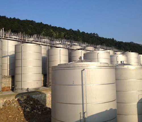 酒厂不锈钢酒罐安装工程